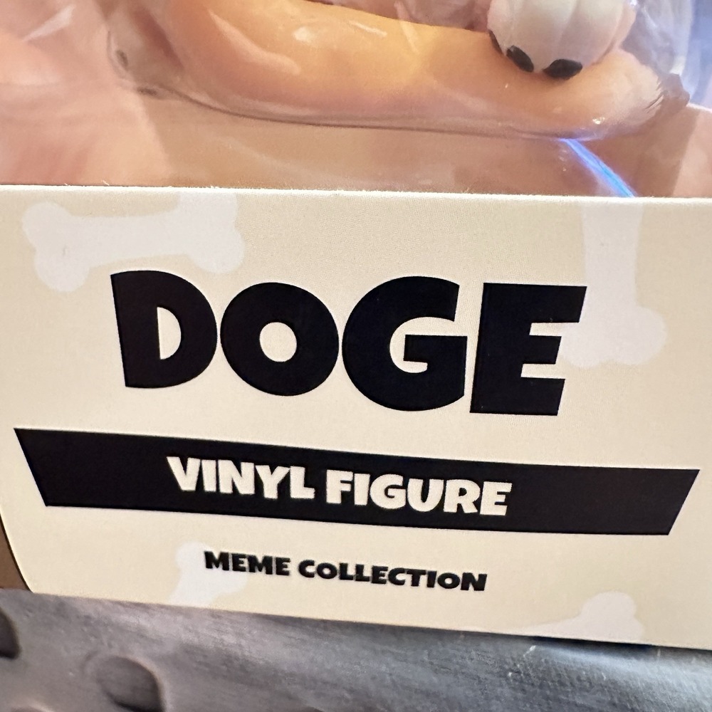 Doge Youtooz #1 Vinyl Figure Meme Collectible Unscratched Code Musk/Trump MAGA